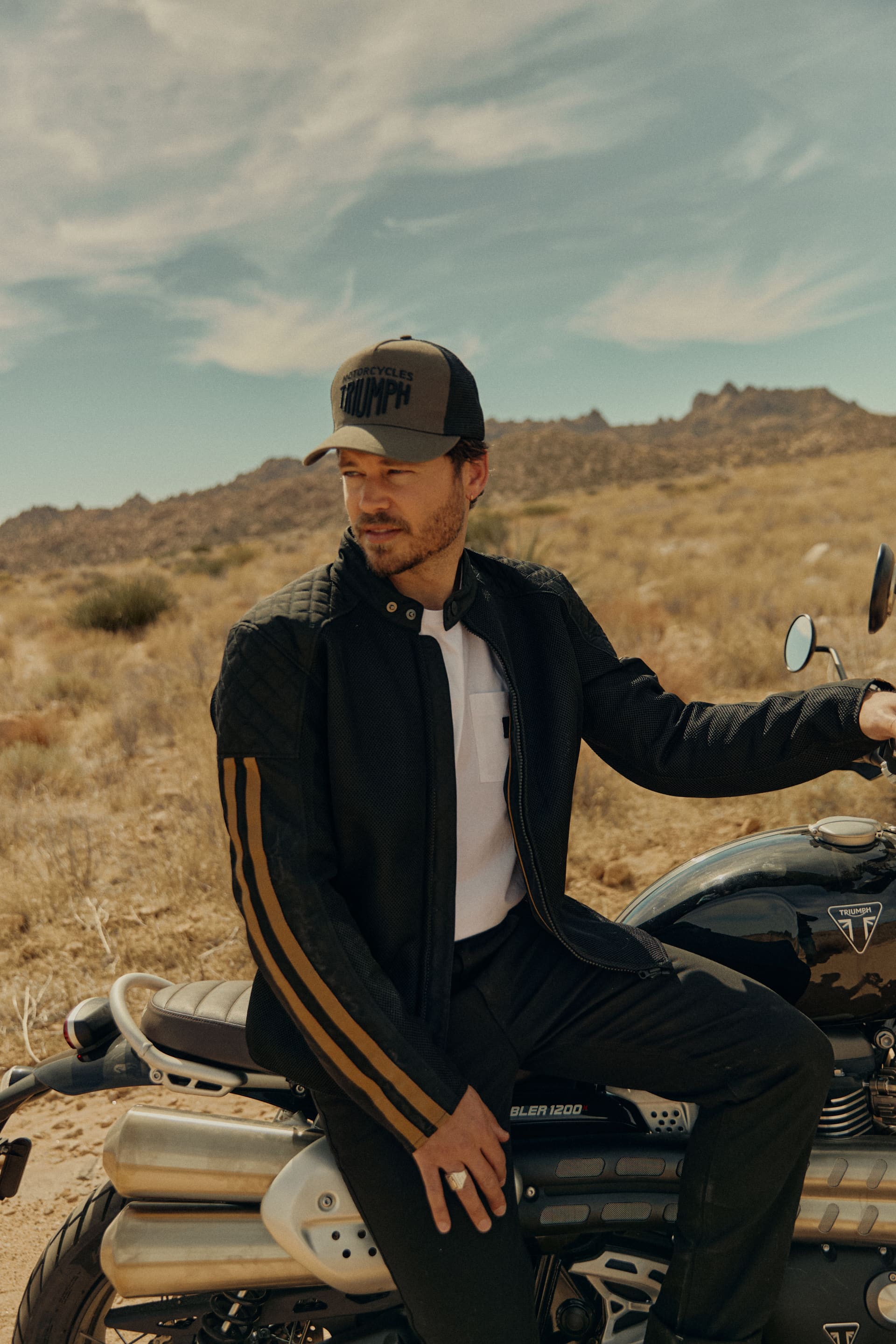 MTES25302 lifestyle 00002_MTES25302_CLO_2025_MODERNCLASSICS_LOCATION_AZ3I6585_veg880